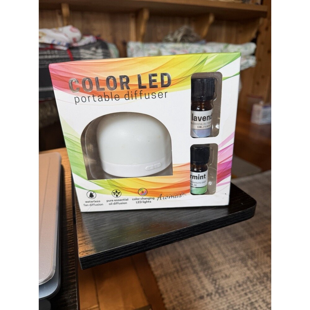 Goldessence Aromas Aromatherapy Color LED Diffuser w/Essential Oils New Sealed